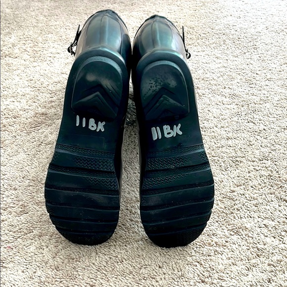 Hunter Classic Black Waterproof Boots - Picture 6 of 8